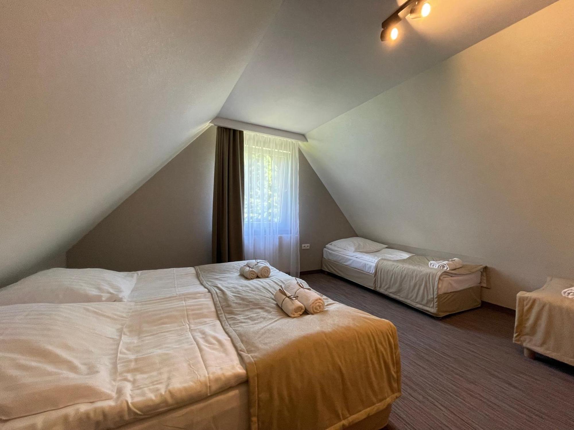 Osrodek Wypoczynkowy Iskra Hotel Piwniczna-Zdroj Værelse billede